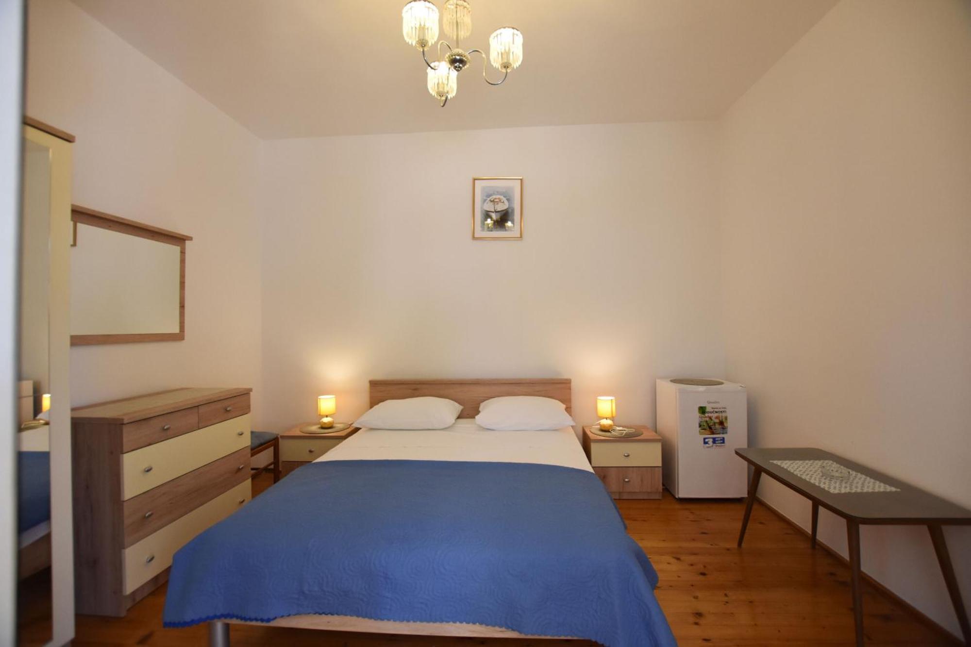 Apartments And Rooms Jakov 프리모스턴 객실 사진